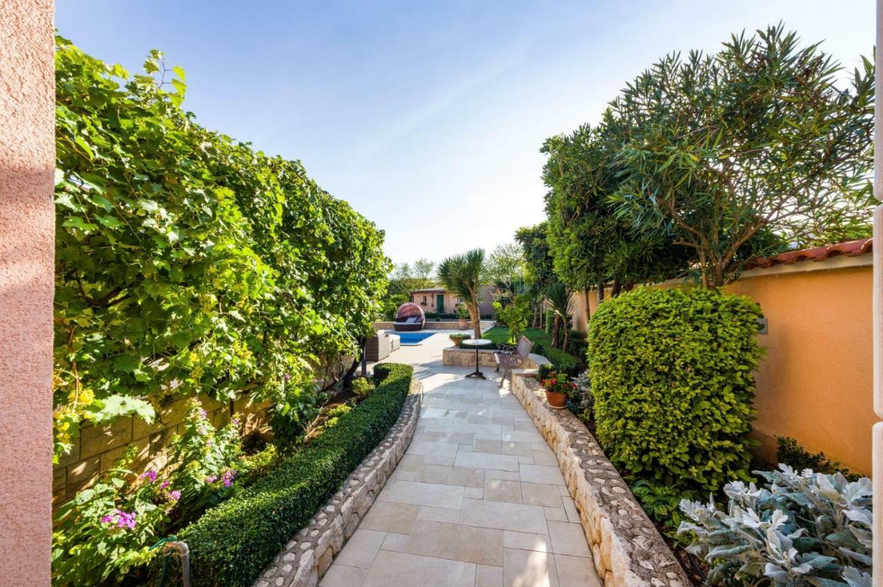 Navis Luxury Villa Vodice Esterno foto
