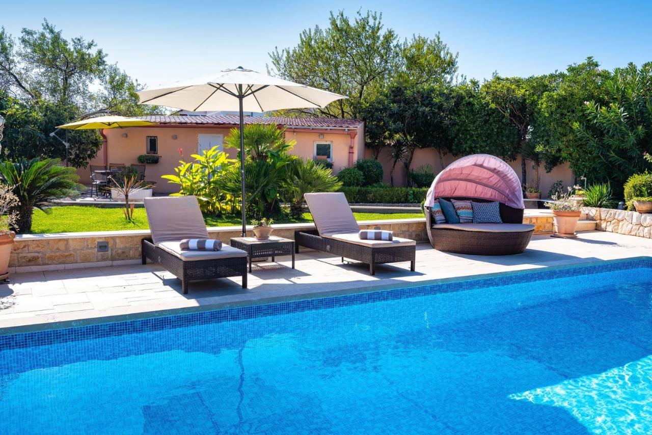 Navis Luxury Villa Vodice Esterno foto